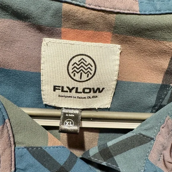 Flylow shirt XL - Picture 3 of 5